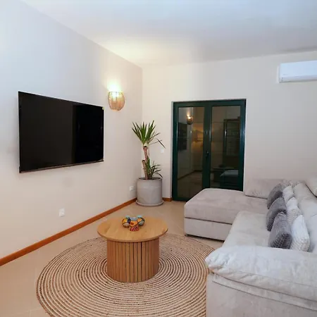Casa Santos Albufeira