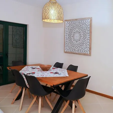 Casa Santos Albufeira